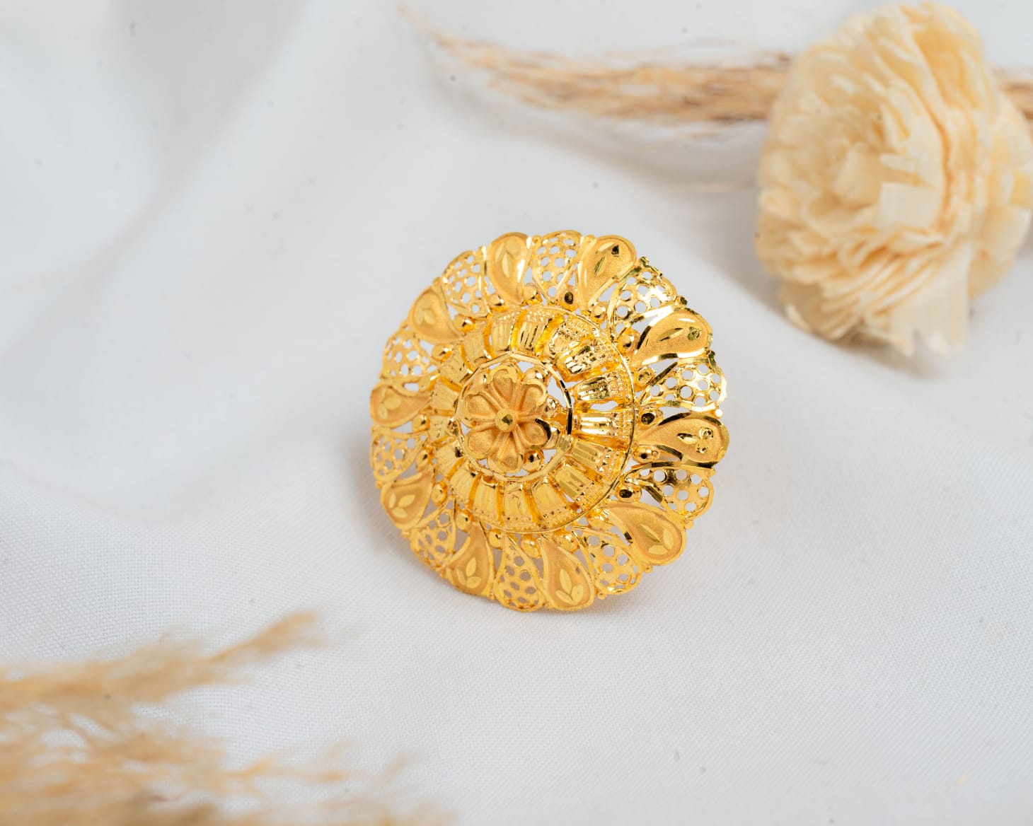 Padma Bloom Ornate Cocktail Ring - Shagoon Jewellers Nepal